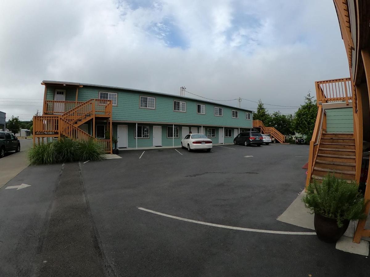 Col-Pacific Motel Ilwaco Exterior photo